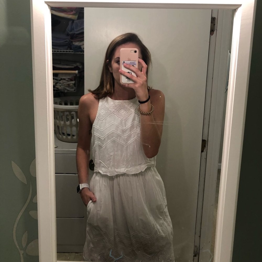 White, linen dress